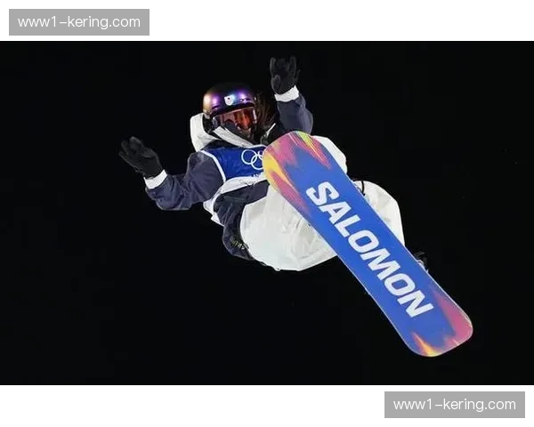 日本单板滑雪选手村濑心树女子大跳台夺金 总分179.00分